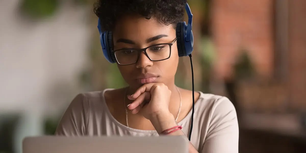 Why Headphones and Technology in the Classroom are So Important