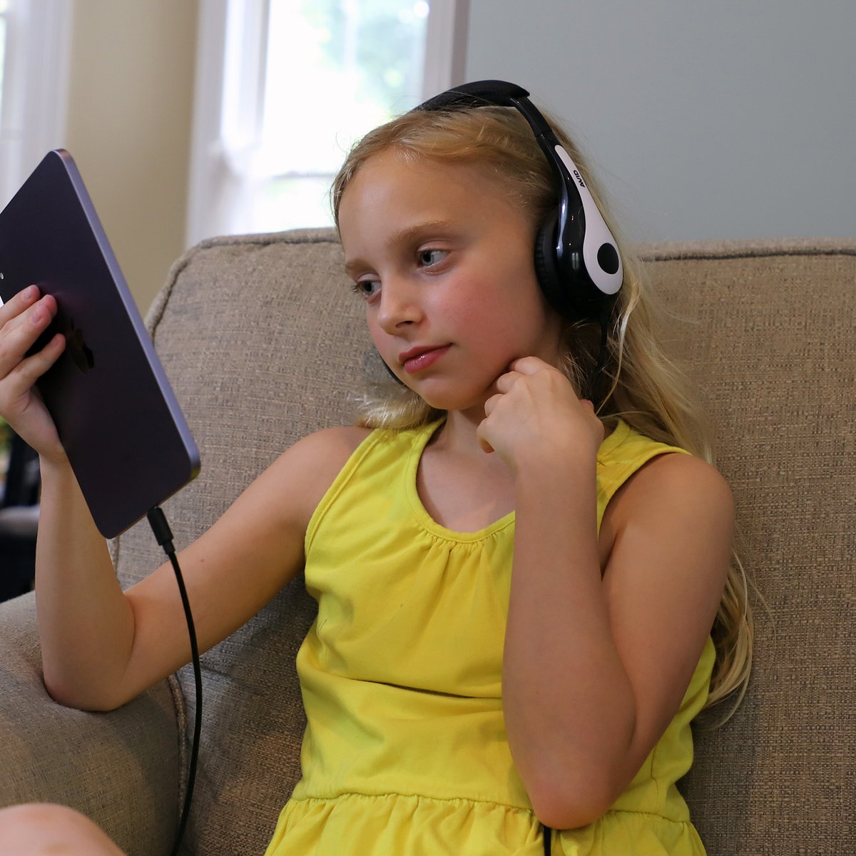 AE-35 Headphones Lifestyle 4