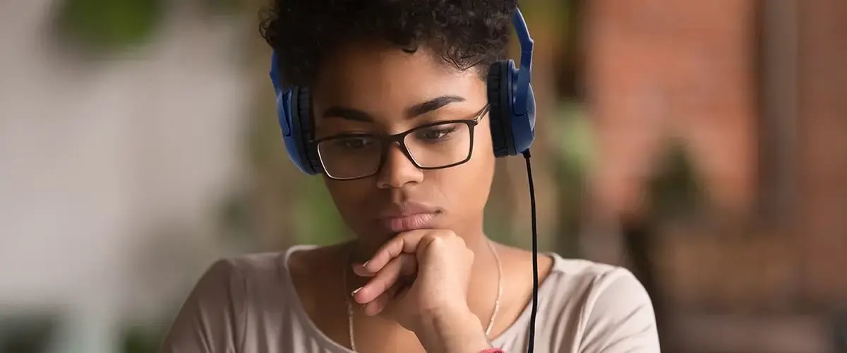 Why Headphones and Technology in the Classroom are So Important