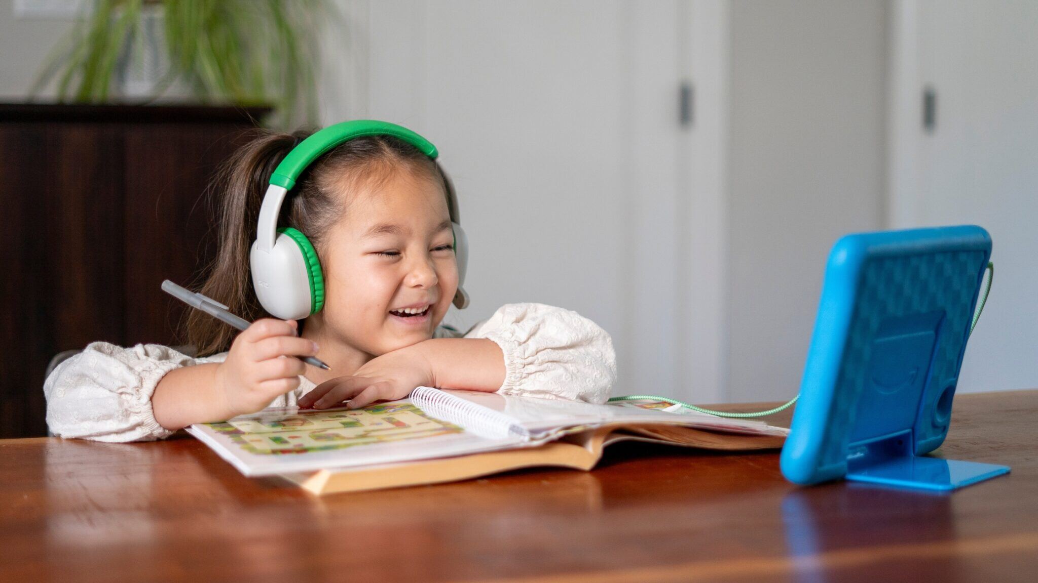 The Impact of Audio: Amplifying Early Learning Experiences
